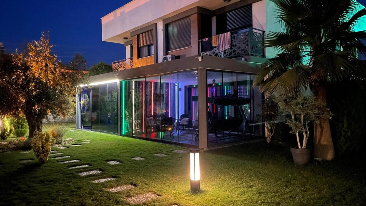 Traumvilla In Kuşadası Buitenkant foto